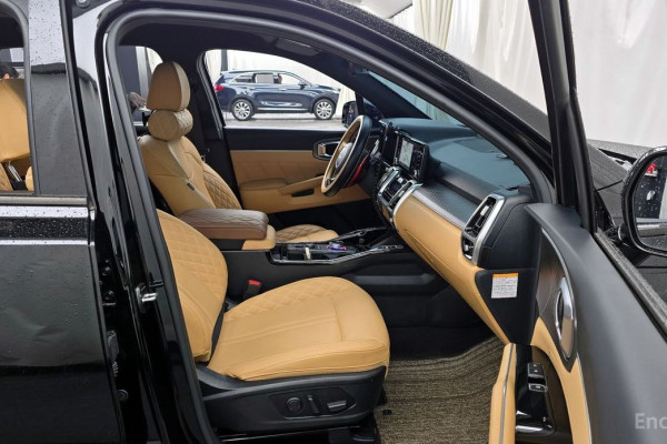 2022 Kia Sorento с пробегом 42 368 км