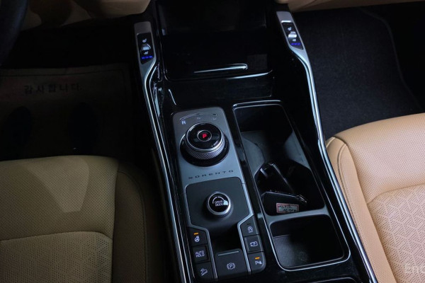 2022 Kia Sorento с пробегом 48 944 км