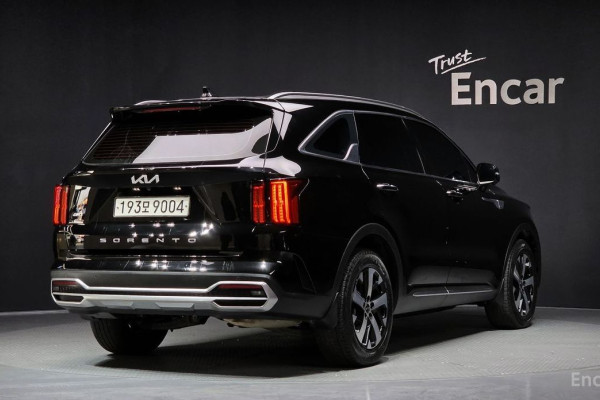 2022 Kia Sorento с пробегом 45 172 км