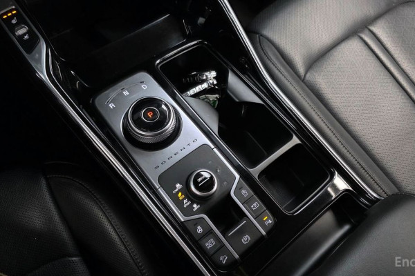 2022 Kia Sorento с пробегом 45 172 км