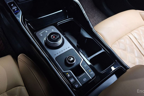 2022 Kia Sorento с пробегом 48 578 км