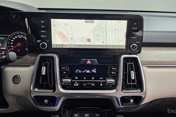 2021 Kia Sorento с пробегом 50 454 км