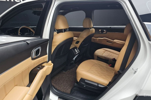 2022 Kia Sorento с пробегом 48 578 км