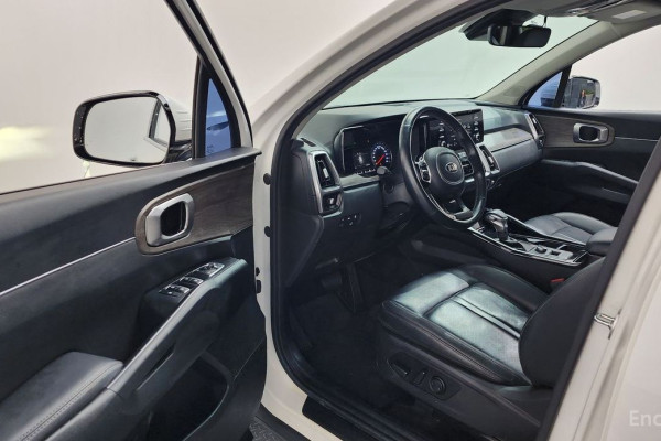 2021 Kia Sorento с пробегом 45 313 км