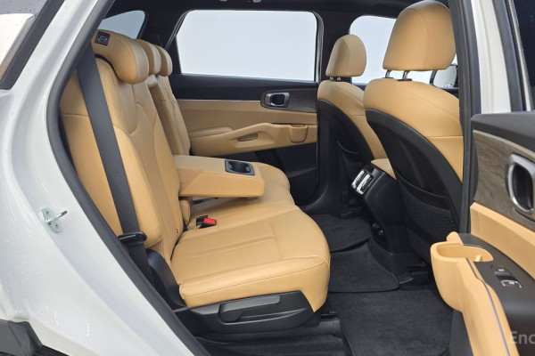 2022 Kia Sorento с пробегом 51 295 км