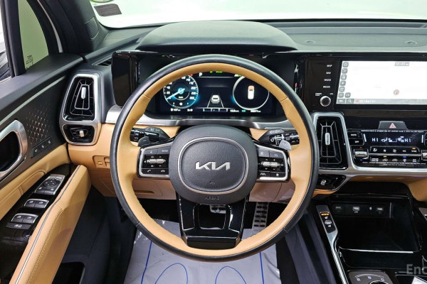 2022 Kia Sorento с пробегом 58 371 км