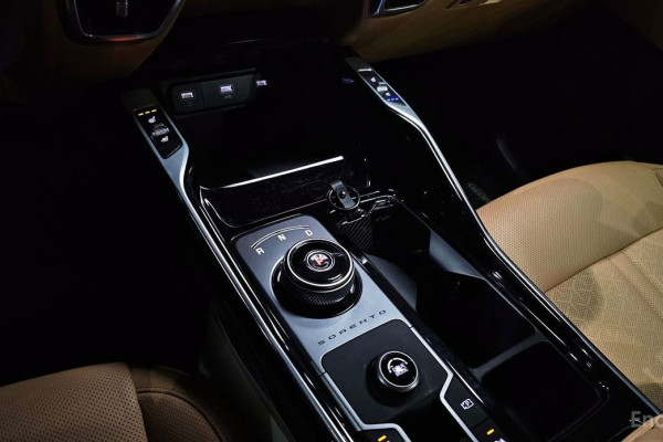 2022 Kia Sorento с пробегом 52 807 км