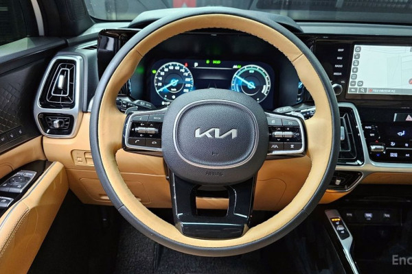 2022 Kia Sorento с пробегом 52 807 км