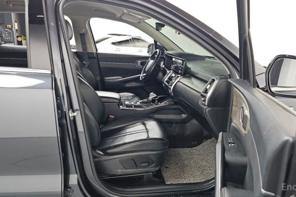 2022 Kia Sorento с пробегом 58 324 км