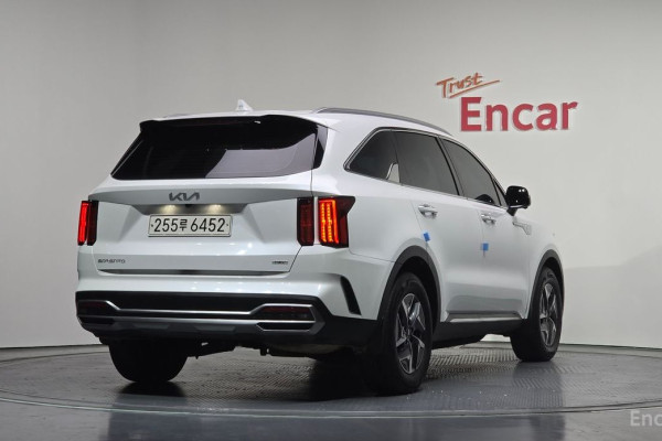 2022 Kia Sorento с пробегом 45 393 км