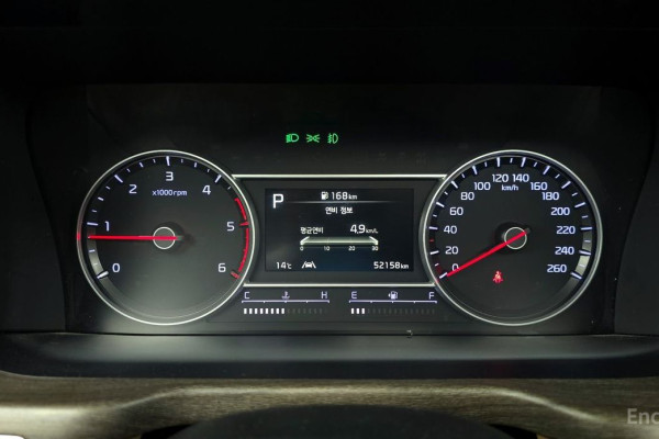 2022 Kia Sorento с пробегом 52 158 км