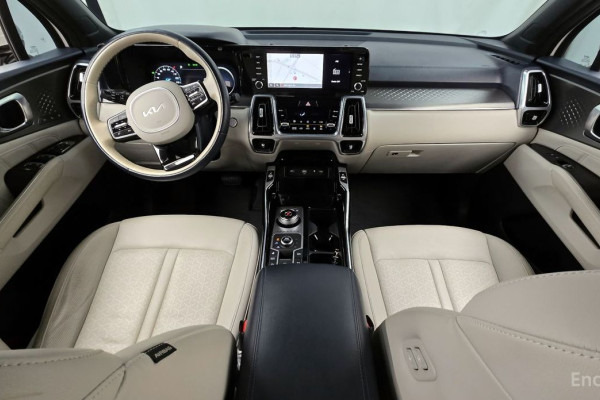 2022 Kia Sorento с пробегом 45 393 км