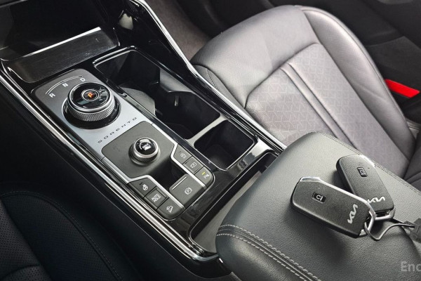 2022 Kia Sorento с пробегом 42 574 км