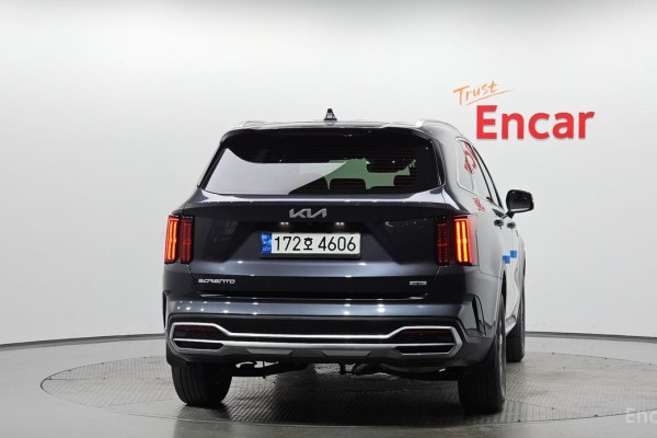 2022 Kia Sorento с пробегом 48 763 км