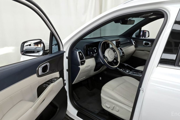 2022 Kia Sorento с пробегом 45 393 км