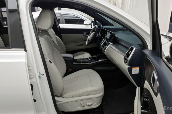 2022 Kia Sorento с пробегом 45 393 км