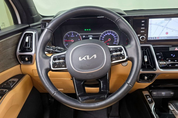 2022 Kia Sorento с пробегом 52 158 км