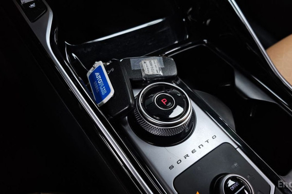 2022 Kia Sorento с пробегом 48 763 км