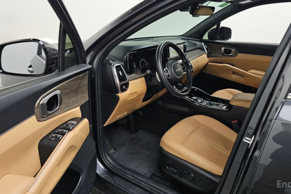 2022 Kia Sorento с пробегом 48 763 км