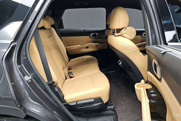 2022 Kia Sorento с пробегом 58 963 км