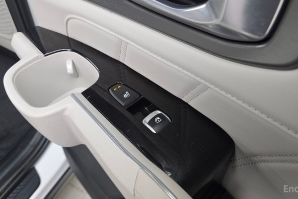 2022 Kia Sorento с пробегом 45 393 км