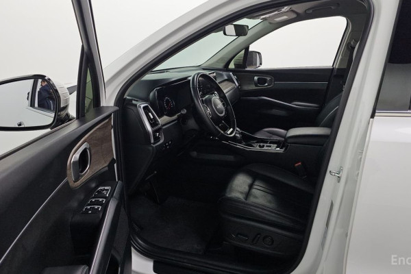 2022 Kia Sorento с пробегом 52 894 км