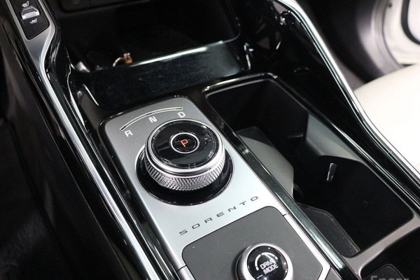 2022 Kia Sorento с пробегом 56 547 км