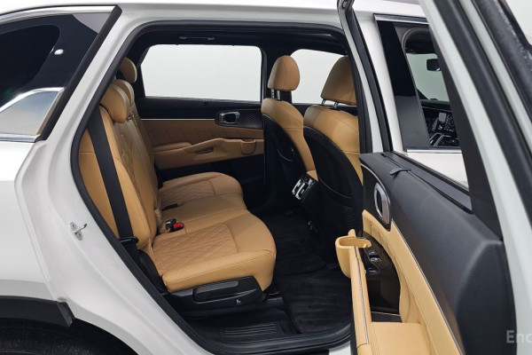 2022 Kia Sorento с пробегом 42 220 км