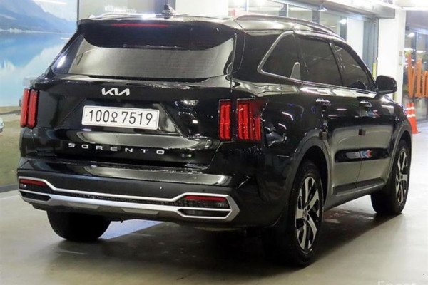 2022 Kia Sorento с пробегом 48 063 км