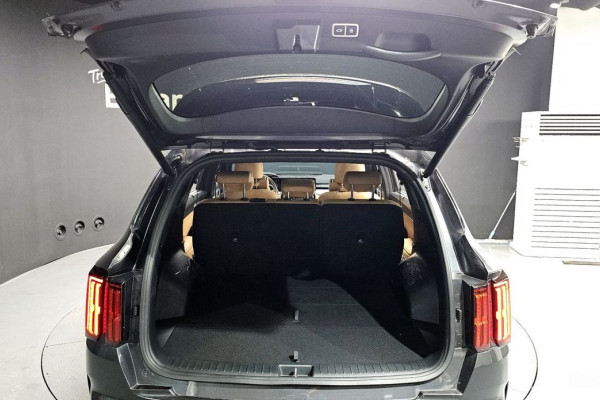 2022 Kia Sorento с пробегом 58 963 км