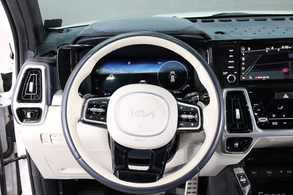 2022 Kia Sorento с пробегом 56 547 км