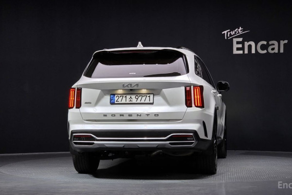 2022 Kia Sorento с пробегом 45 696 км