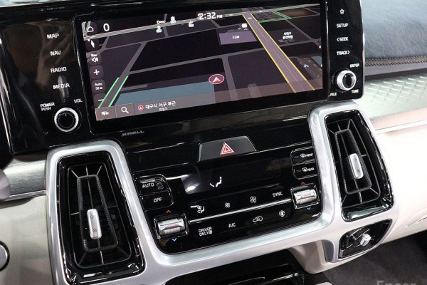 2022 Kia Sorento с пробегом 56 547 км