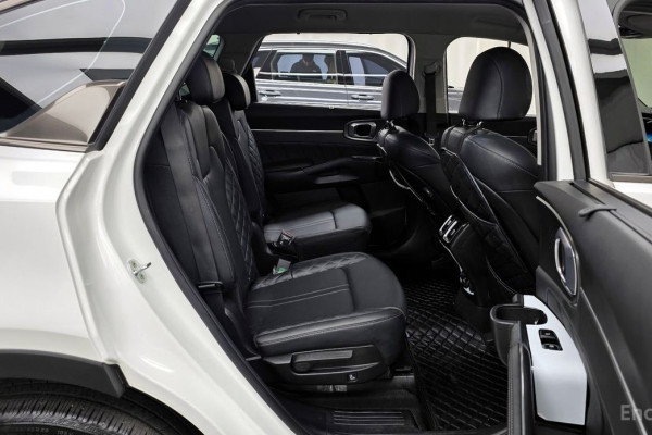 2022 Kia Sorento с пробегом 45 696 км