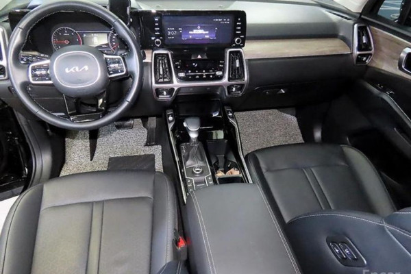 2022 Kia Sorento с пробегом 48 063 км