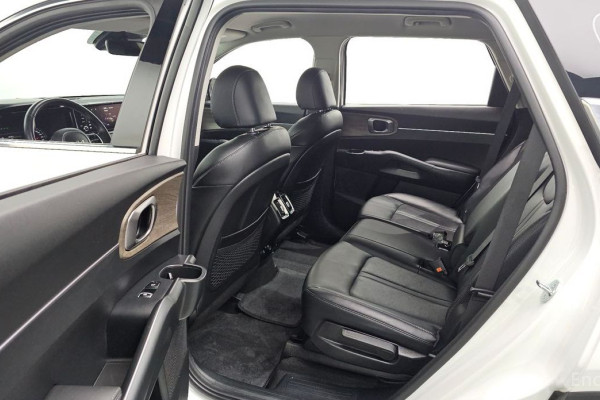 2022 Kia Sorento с пробегом 52 894 км