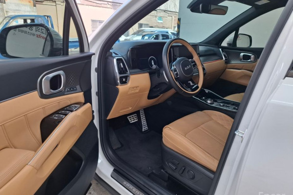 2022 Kia Sorento с пробегом 47 629 км