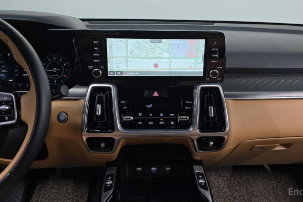 2021 Kia Sorento с пробегом 54 901 км