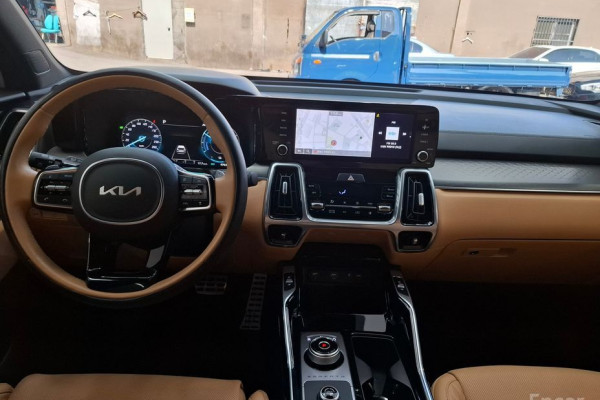 2022 Kia Sorento с пробегом 47 629 км