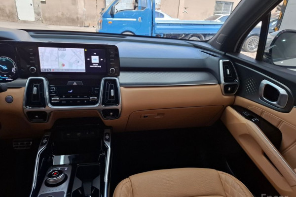 2022 Kia Sorento с пробегом 47 629 км