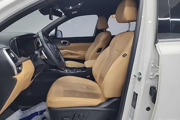 2022 Kia Sorento с пробегом 48 704 км