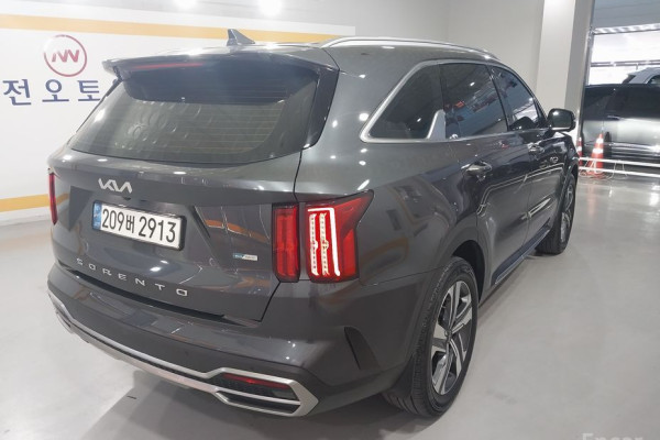2022 Kia Sorento с пробегом 52 280 км