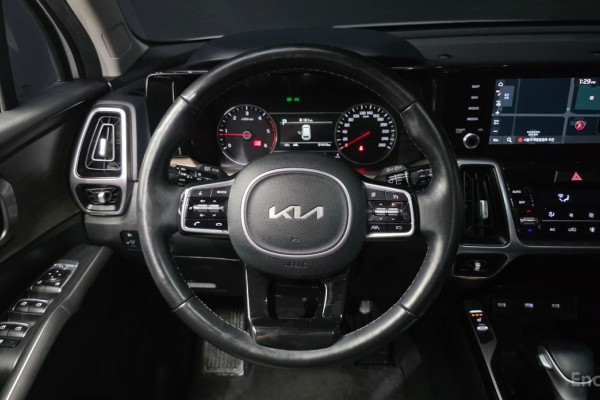 2022 Kia Sorento с пробегом 51 413 км