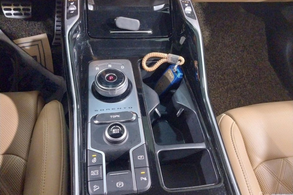 2022 Kia Sorento с пробегом 52 280 км