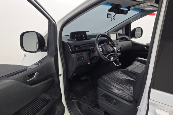 2022 Hyundai Staria с пробегом 65 970 км