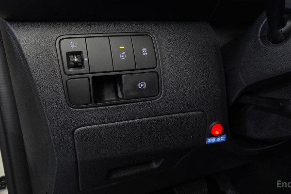 2022 Hyundai Staria с пробегом 65 970 км