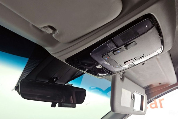 2022 Hyundai Staria с пробегом 104 624 км