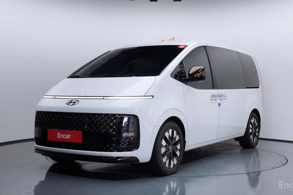 2021 Hyundai Staria с пробегом 30 547 км