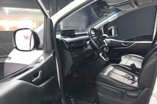 2021 Hyundai Staria с пробегом 92 761 км