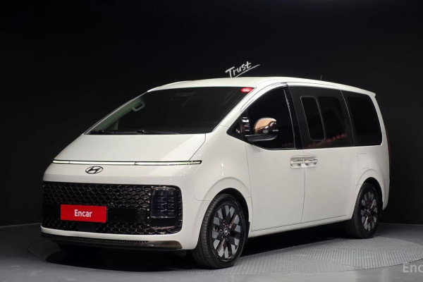 2021 Hyundai Staria с пробегом 100 479 км